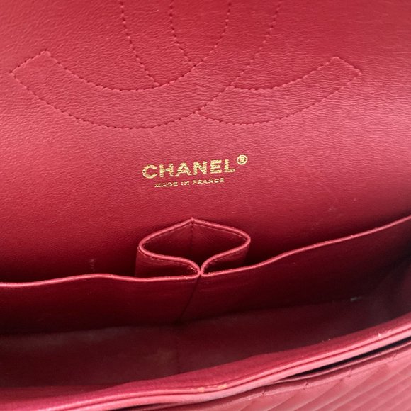 CHANEL Red Jumbo Chevron Classic Flap Handbag Shoulder Bag - Picture 5 of 15